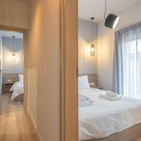 Elegant & Spacious Athens