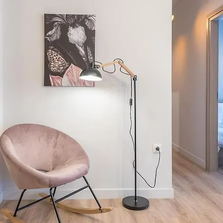 Elegant & Spacious Apartment Athens