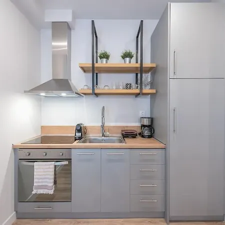 Elegant & Spacious Apartment