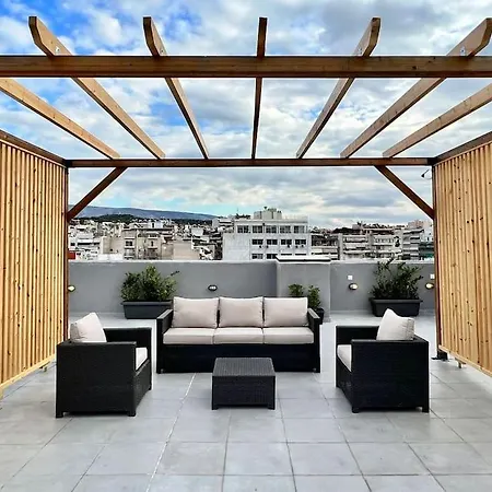 Elegant & Spacious Apartment Athens